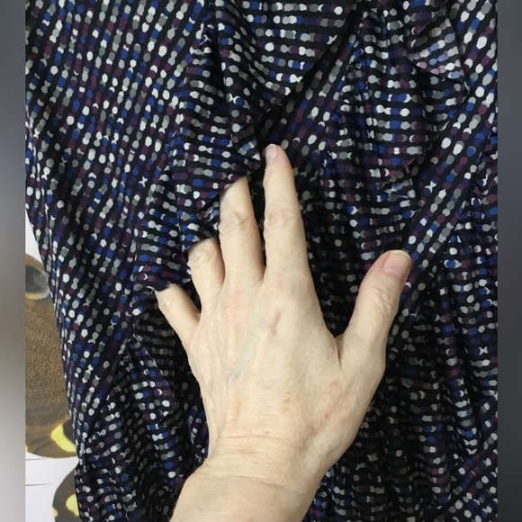 Van Heusen Women’s Tank Top Dots Ruffles Purple Blue~Size Small - Picture 3 of 7